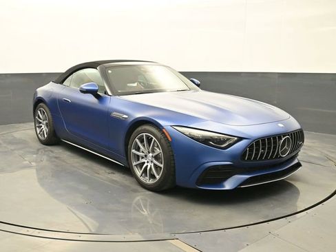 Used 2023 Mercedes-Benz SL 43 AMG SL 43 AMG w/ Driver Assistance Package image 18