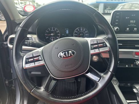 Used 2020 Kia Telluride S w/ S 8 Passenger Seating Package FWD image 22