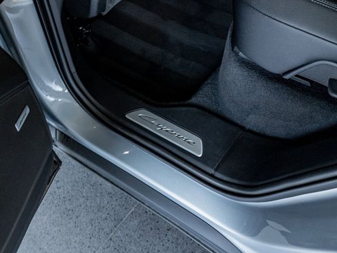 Certified 2024 Porsche Cayenne image 20