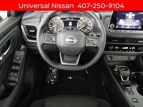 New 2026 Nissan Rogue SV image 17