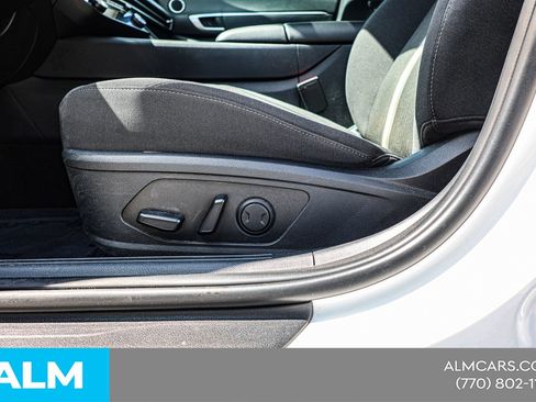 Used 2024 Hyundai Sonata SEL FWD image 19