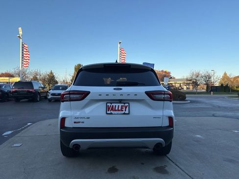 Certified 2023 Ford Escape Active image 9