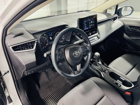 Used 2023 Toyota Corolla LE image 21