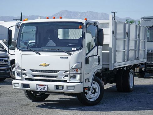 Used 2024 Chevrolet Low Cab Forward RWD image 4