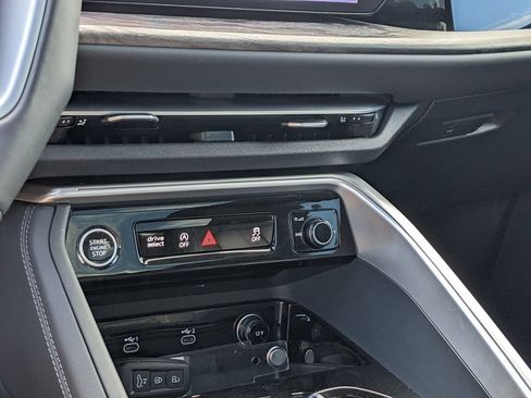 Used 2025 Audi Q5 Premium Plus w/ Premium Plus AWD/4WD image 20