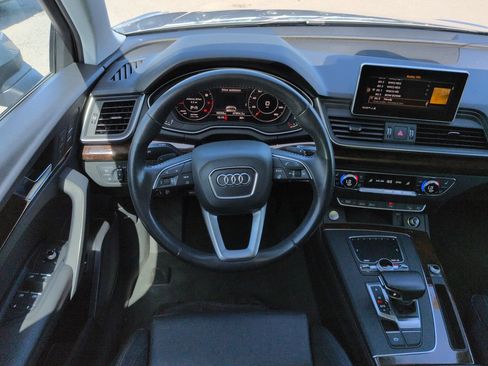 Used 2019 Audi Q5 2.0T Premium Plus AWD/4WD image 16