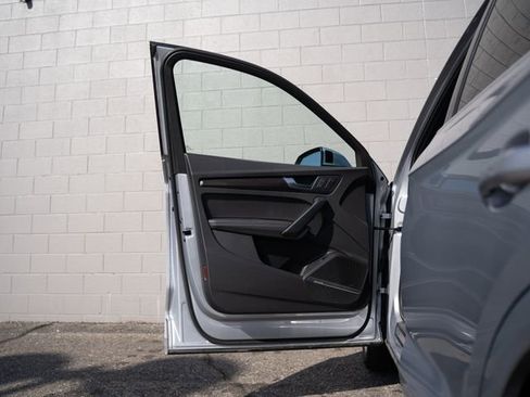 Used 2023 Audi Q5 2.0T Premium Plus image 15