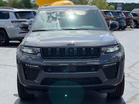 New 2026 Jeep Grand Cherokee L Limited AWD/4WD image 46
