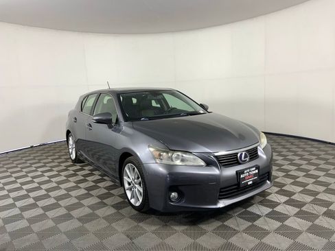 Used 2013 Lexus CT 200h w/ Premium Pkg w/Navigation FWD image 1