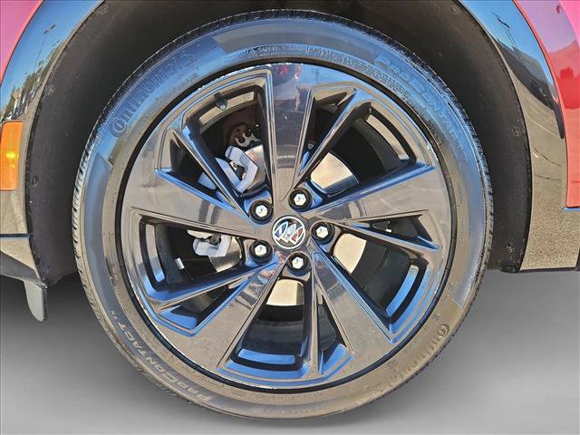 Used 2023 Buick Envision Preferred w/ Sport Touring Package AWD/4WD image 23