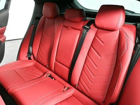 New 2025 Maserati Grecale Modena image 23