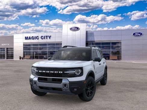 Used 2026 Ford Bronco Sport Badlands w/ Sasquatch Badlands Package AWD/4WD image 2