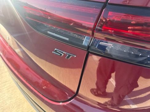 Used 2022 Buick Envision Preferred FWD image 4