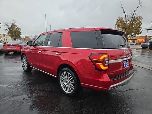 Used 2022 Ford Expedition Platinum image 7