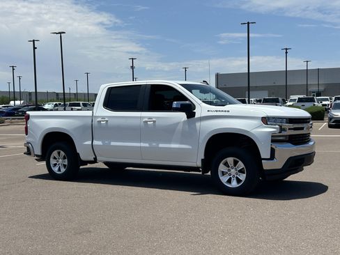 Certified 2021 Chevrolet Silverado 1500 LT AWD/4WD image 7