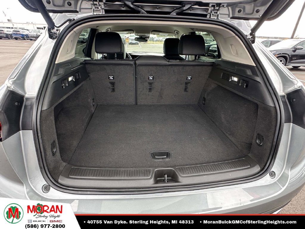 Certified 2023 Buick Envision Essence AWD/4WD image 10