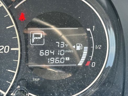 Used 2015 Nissan Versa Note SV FWD image 13