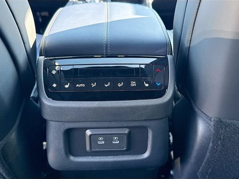 Certified 2026 INFINITI QX60 Sport w/ Dark Cargo Package AWD/4WD image 27
