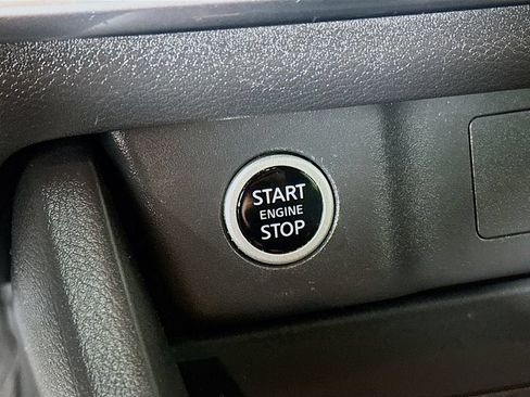 Certified 2023 Nissan Rogue SV AWD/4WD image 21