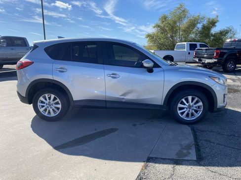 Used 2016 MAZDA CX-5 Touring image 6