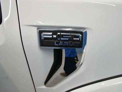 Used 2022 Ford F150 Lariat w/ Equipment Group 502A High image 43