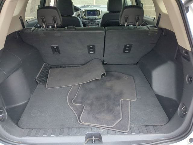 Used 2019 GMC Terrain Denali w/ Advanced Safety Package AWD/4WD image 6