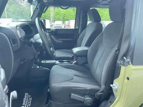 Used 2013 Jeep Wrangler Sport AWD/4WD image 17