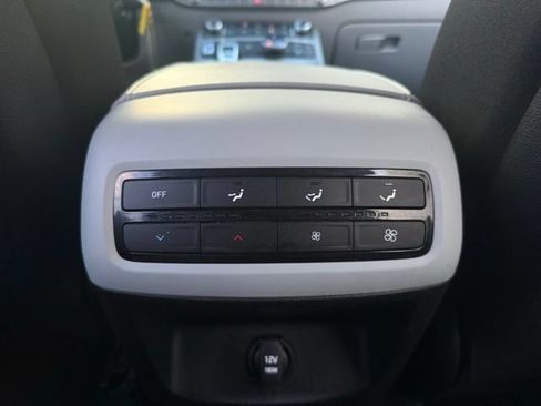 Used 2020 Hyundai Palisade SE AWD/4WD image 32