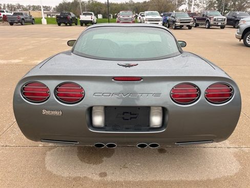 Used 2004 Chevrolet Corvette Coupe w/ Roof Package image 5