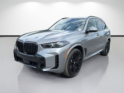 New 2026 BMW X5 xDrive40i w/ M Sport Package AWD/4WD image 7