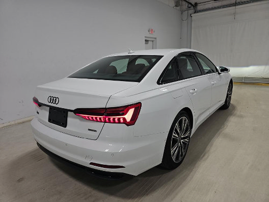 Used 2023 Audi A6 Premium Plus w/ Premium Plus Package AWD/4WD image 4