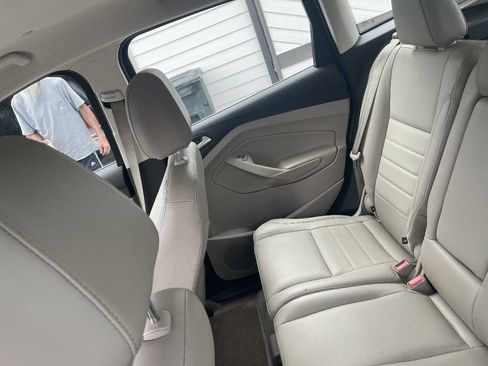 Used 2013 Ford C-MAX Energi SEL FWD image 6