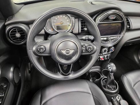 Used 2019 MINI Cooper Convertible w/ Signature Upholstery Package FWD image 32