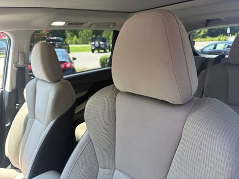 Used 2020 Subaru Ascent Premium w/ Sport Package AWD/4WD image 5