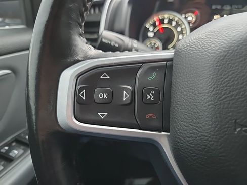 Used 2022 RAM 1500 Big Horn AWD/4WD image 45