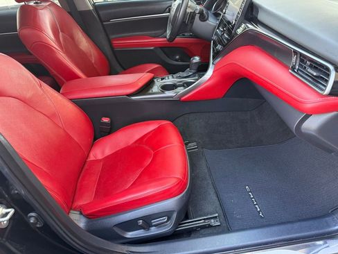 Used 2021 Toyota Camry XSE FWD image 25