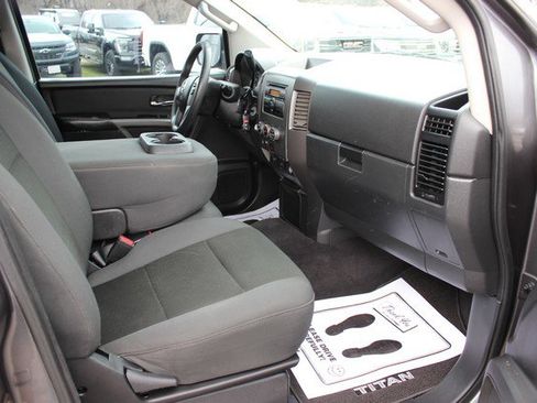 Used 2015 Nissan Titan S w/ S Popular Equipment Package image 16