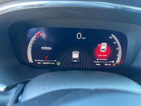 Used 2023 Acura MDX A-Spec image 11