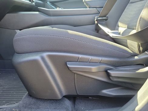 New 2026 Chevrolet Equinox LT w/ Safety and Technology Package image 20