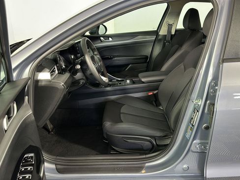 Used 2023 Kia K5 LXS FWD image 9