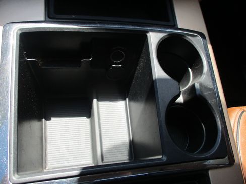 Used 2014 RAM 1500 Laramie Longhorn RWD image 12
