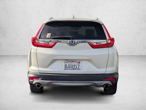 Used 2018 Honda CR-V Touring image 7