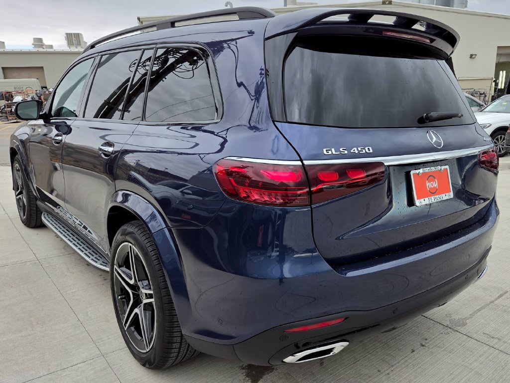 Used 2026 Mercedes-Benz GLS 450 4MATIC image 7