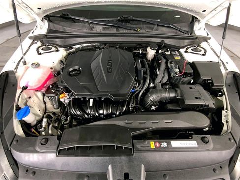 Used 2025 Kia K5 LXS FWD image 10