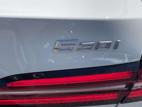 Used 2026 BMW 530i RWD image 8