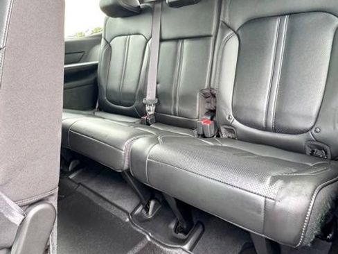 Used 2023 Jeep Wagoneer 2WD w/ Convenience Group I image 12