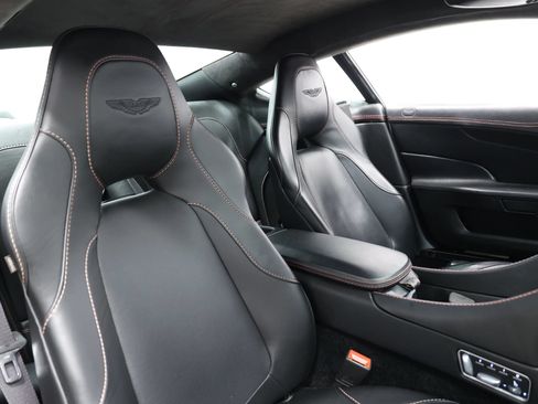 Used 2014 Aston Martin Vanquish Coupe RWD image 77