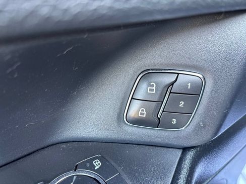 Used 2021 Ford Expedition Limited AWD/4WD image 15