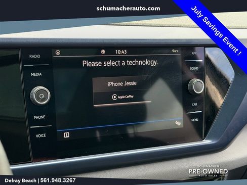 Used 2023 Volkswagen Taos SE w/ Panoramic Sunroof Package FWD image 21