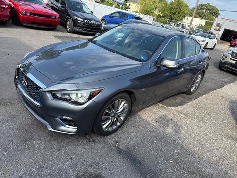 Used 2018 INFINITI Q50 Luxe w/ Cargo Package (L95) AWD/4WD image 2